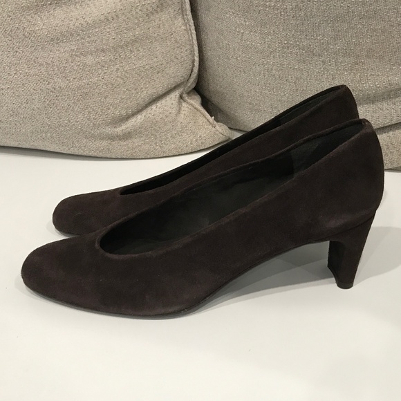 Stuart Weitzman Brown Suede Heels Size 8.5 - Picture 2 of 6